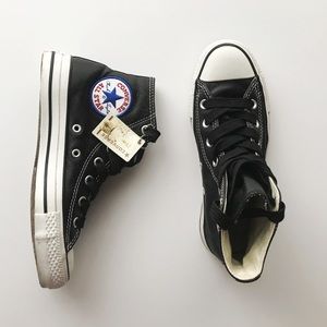 ❌S O L D❌ Converse Chuck Taylor Leather High-Tops